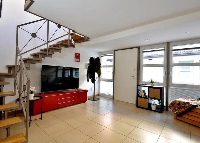 Loft Ristrutturato Vicino M4 Argonne - San Benigno